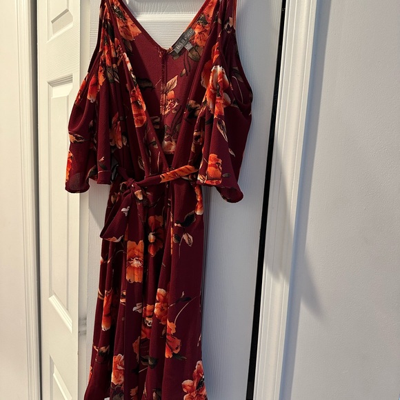 Wrap around dress multi color open shoulders brand new - Picture 1 of 1